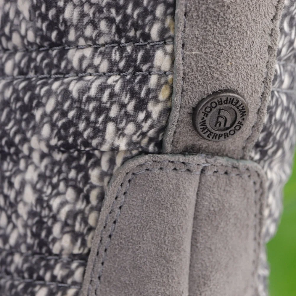 The North Face Womens Shellista Boots Size 8 Tall Waterproof Gray Lace Up Furry